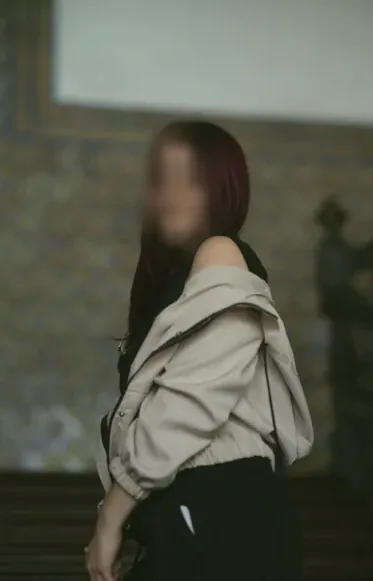 Maja, 26