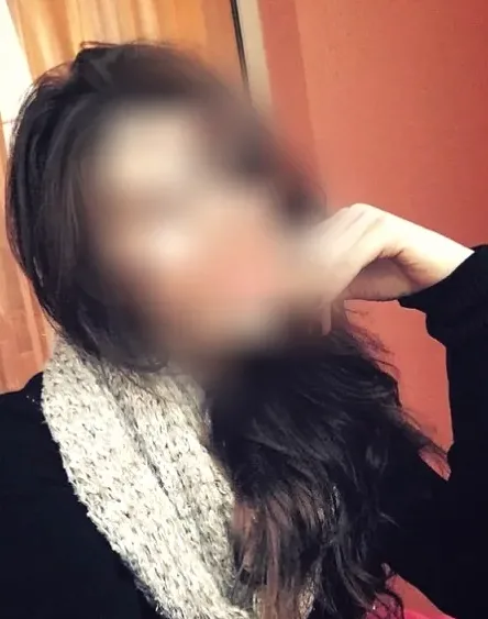 Nicole, 28